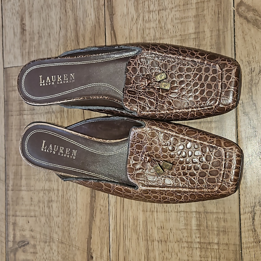 Lauren by Ralph Lauren size 8b